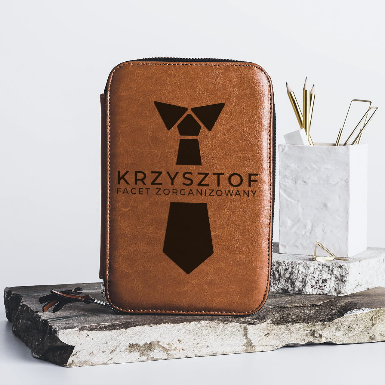 Skrzany organizer - elegancki prezent dla Krzysztofa