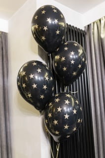 Balony czarne w zote gwiazdki 30cm (6szt.)