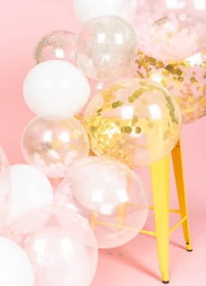 Balony urodzinowe z KONFETTI zotym 30cm (3szt.)