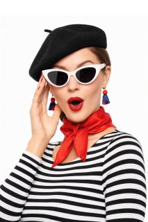 Czarny beret