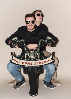 Dekoracja kartonowa PAL GUM� �mieszny prezent dla motocyklisty