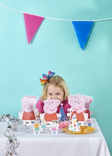Dekoracje WINKA PEPPA tekturowe (11szt.)