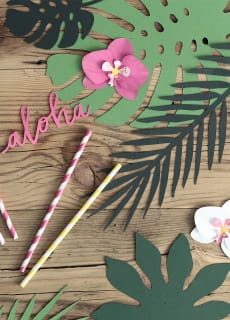 Dekoracje papierowe ALOHA dekoracje hawajskie mix