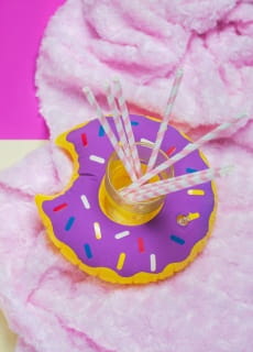 Dmuchana podstawka na napoje DONUT gad�ety do basenu
