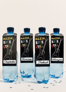 Zawieszki na butelki mae ROCKSTAR (8szt.)