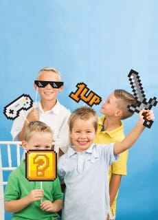 Rekwizyty do fotobudki GAME ON (10szt.)