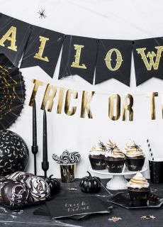 Girlanda HALLOWEEN czarna (175cm) czarna girlanda na Halloween Halloween girlanda