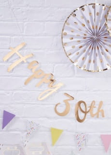 Girlanda z napisem HAPPY 30th BIRTHDAY zota dekoracja na 30 urodziny