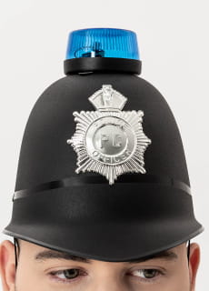 He�m policjanta �wiec�cy