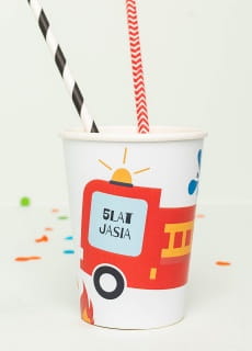 Kubeczki personalizowane STRAAK (8szt.)