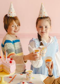 Be�owe kubeczki w kolorowe KROPKI 6 szt.
