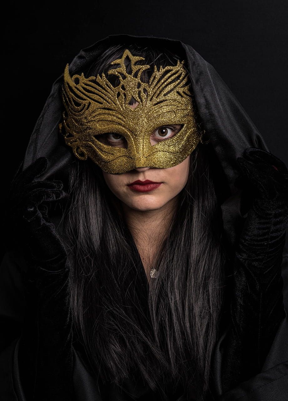 Maska karnawałowa złota brokatowa