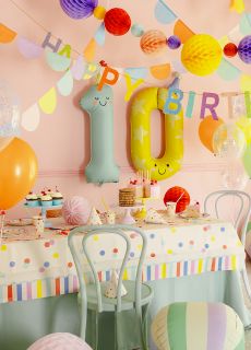 Papierowy obrus prostok�tny w kolorowe KROPKI 180 x 120 cm