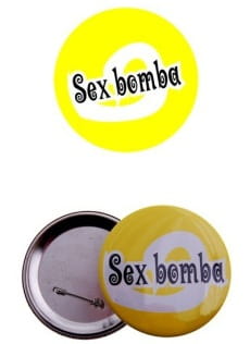 Przypinka na wieczr panieski SEX BOMBA