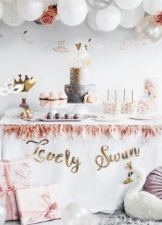 Serwetki urodzinowe �AB�DZIE Lovely Swan 33cm (20szt.)