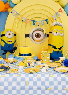 Torebki papierowe Minionki torebki na prezenty dla dzieci opakowania na upominki torebki na s�odycze