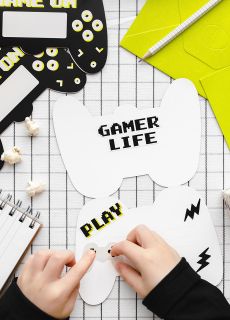 Zaproszenia z kopertami GAMEPAD
