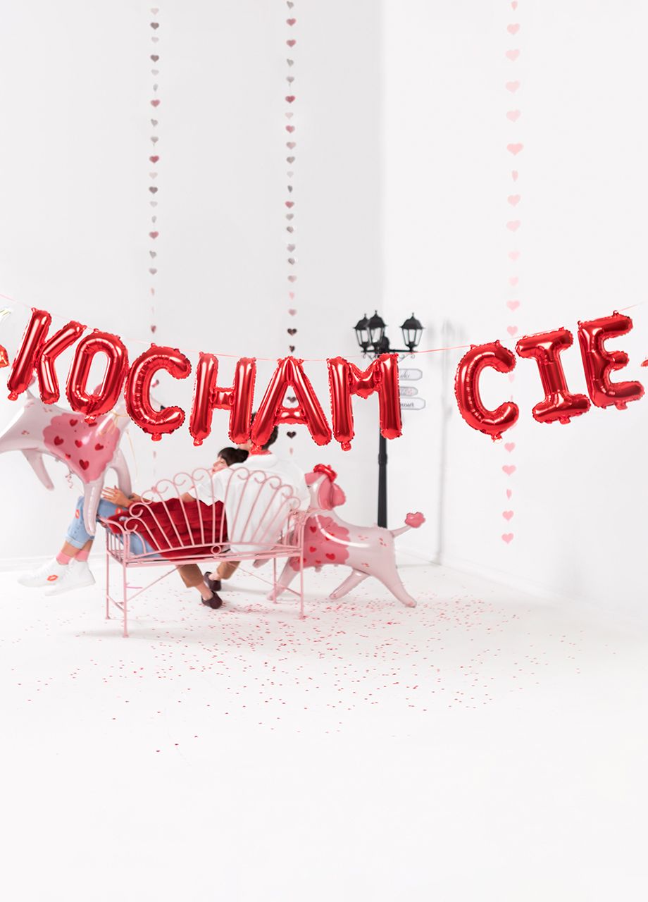 Napis z balonów KOCHAM CIĘ czerwony 285x40 cm