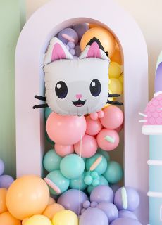 Balon Koci Domek Gabi KICIU PANDU 65x57 cm