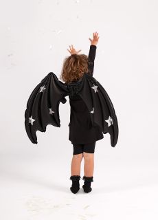 Czarne skrzyda nietoperza balon na Halloween