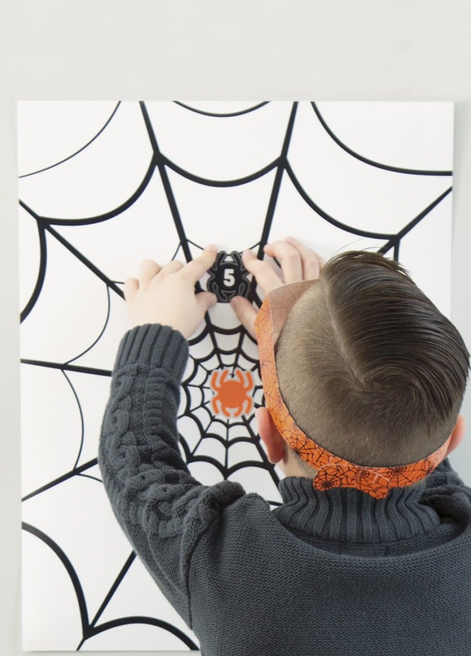 Zabawa na Halloween dla dzieci SPIDER pająki