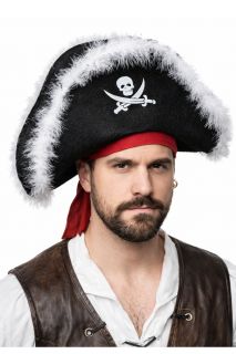 Kapelusz piracki z bia�ym futerkiem