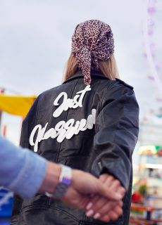 Naprasowanka na kurtk JUST MARRIED upominek dla panny modej