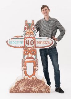 Personalizowany stand urodzinowy TOTEM