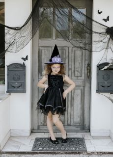 Halloweenowy str�j dla dziecka WIED�MA 116-128 cm