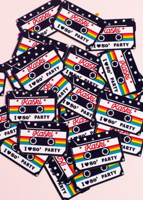 Konfetti personalizowane I LOVE 80`s dekoracja lata 80 (27szt.) konfetti urodzinowe konfetti na urodziny