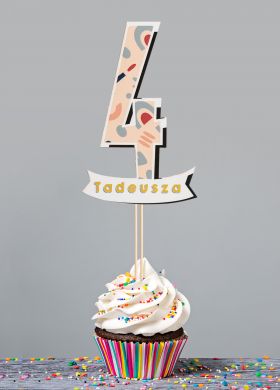 Personalizowany topper na tort na 4 URODZINY