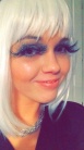 Zdj�cie osoby, kt�ra kupi�a Peruka bia�a GLAM z grzywk�