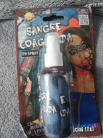 Zdjcie osoby, ktra kupia Sztuczna krew w sprayu 60ml
