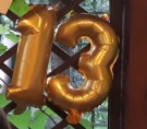 Zdjęcie osoby, która kupiła Balon foliowy na powietrze CYFRA 3 złoty 40cm