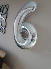 Zdj�cie osoby, kt�ra kupi�a Balon foliowy CYFRA 6 srebrny 85cm