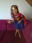 Zdjcie osoby, ktra kupia Strj WONDER WOMAN dla dziewczynki 5-6 lat