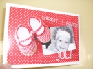 Zdjcie osoby, ktra kupia Zaproszenia na roczek personalizowane KROPKI czerwone