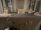 Zdjcie osoby, ktra kupia Girlanda urodzinowa HAPPY BIRTHDAY rowe zoto