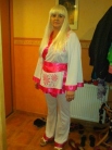 Zdjcie osoby, ktra kupia Peruka dugie wosy z grzywk DANCING QUEEN blond