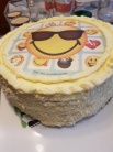 Zdjcie osoby, ktra kupia Opatek urodzinowy na tort EMOTIKONY COOL 21cm
