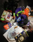 Zdjcie osoby, ktra kupia Konfetti HALLOWEEN metaliczne ozdoby na Halloween (14g)